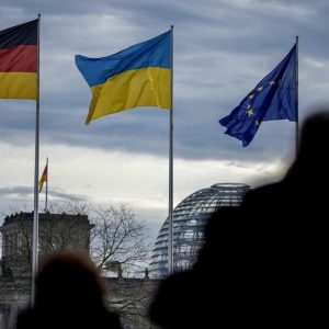 Meretz 3 میلیارد یورو اضافی به اوکراین پیشنهاد می کند