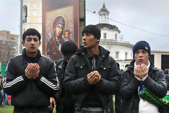 دلایل افزایش علاقه مردمی به روسیه به دینداری چیست؟ | فرهنگ