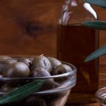 چگونه روغن زیتون اصل را تشخیص دهیم؟