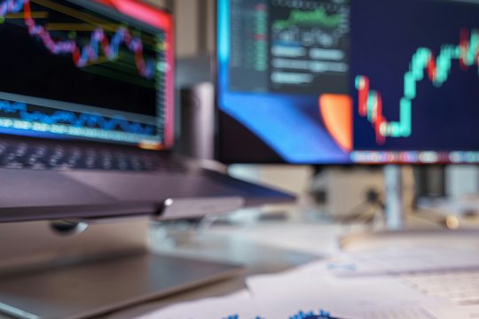 بررسی بروکر ترندو؛ حقیقت اعتبار، رگولاتوری و شایعات کلاهبرداری